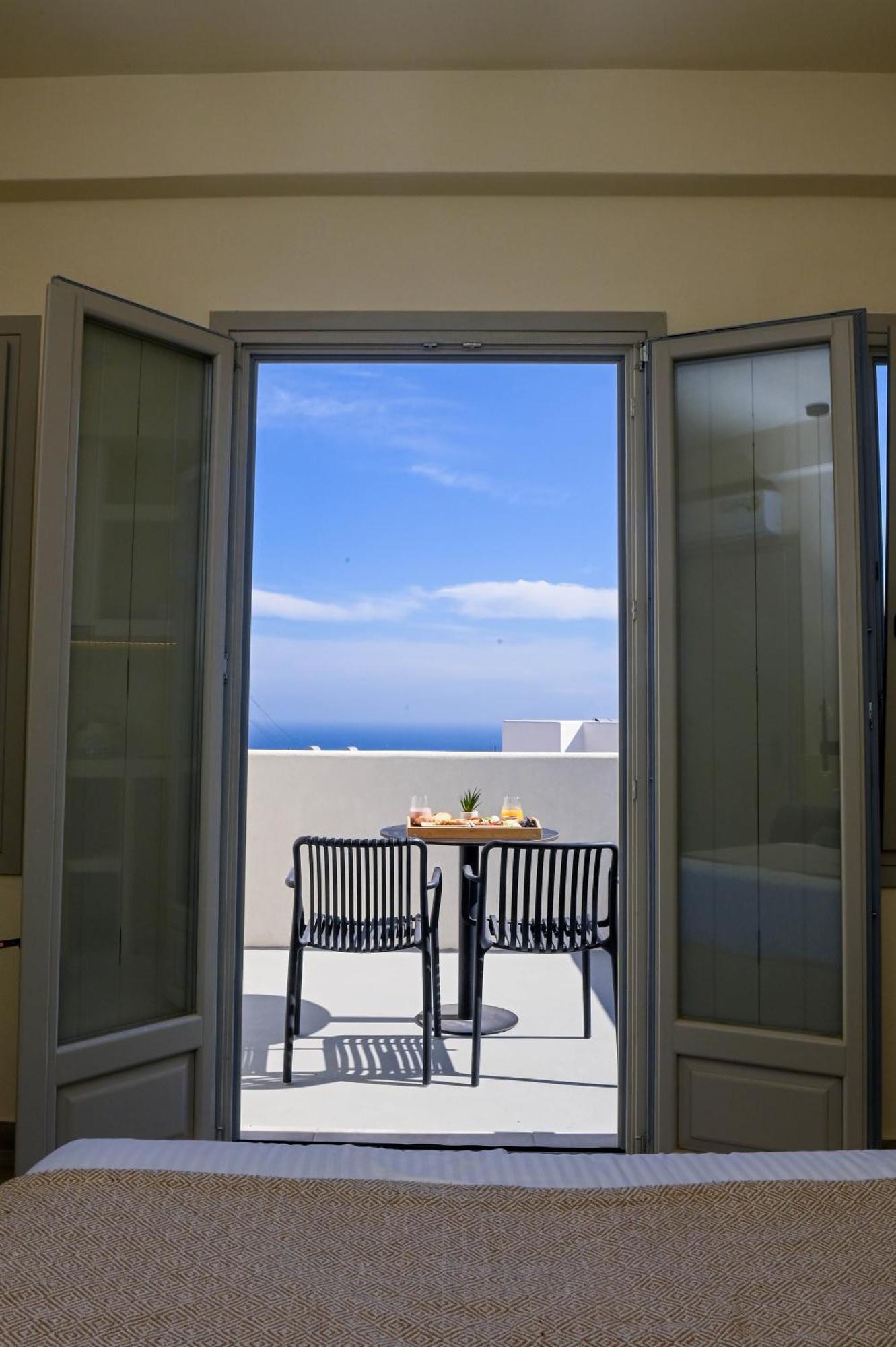 Maeva Suites Santorini Pírgosz Kültér fotó
