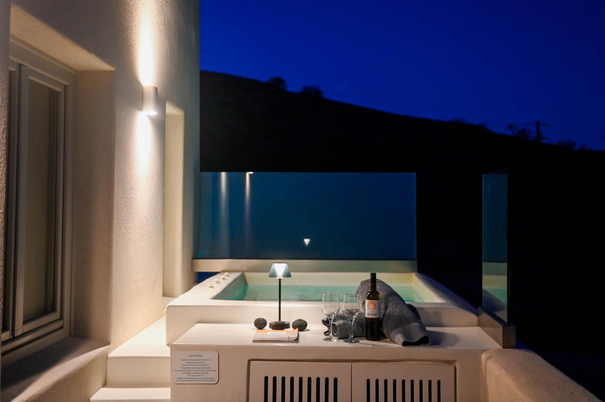 Maeva Suites Santorini Pírgosz Kültér fotó